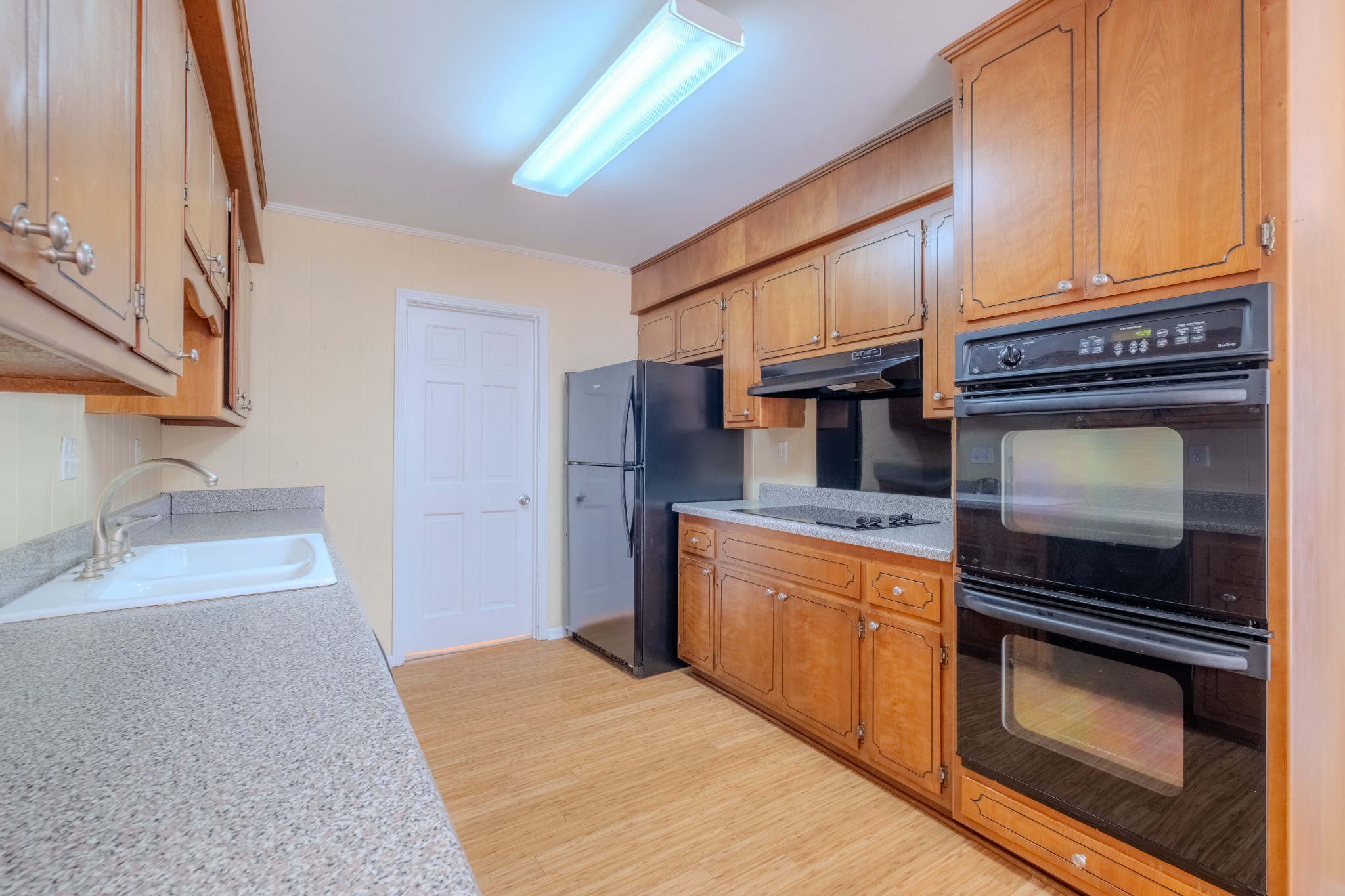 401 12 Oaks Road Tullahoma, TN 37388 - Photo 3 of 43 Gallery Image 3