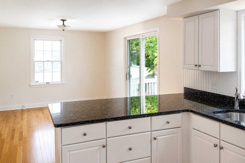 8 Baker Avenue Lexington, MA 02421 - Photo 3 of 13 Gallery Image 3