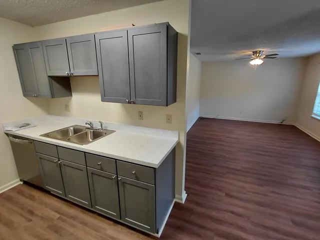 $1,650 | 2713 Oak Park Court, Tallahassee, FL 32308