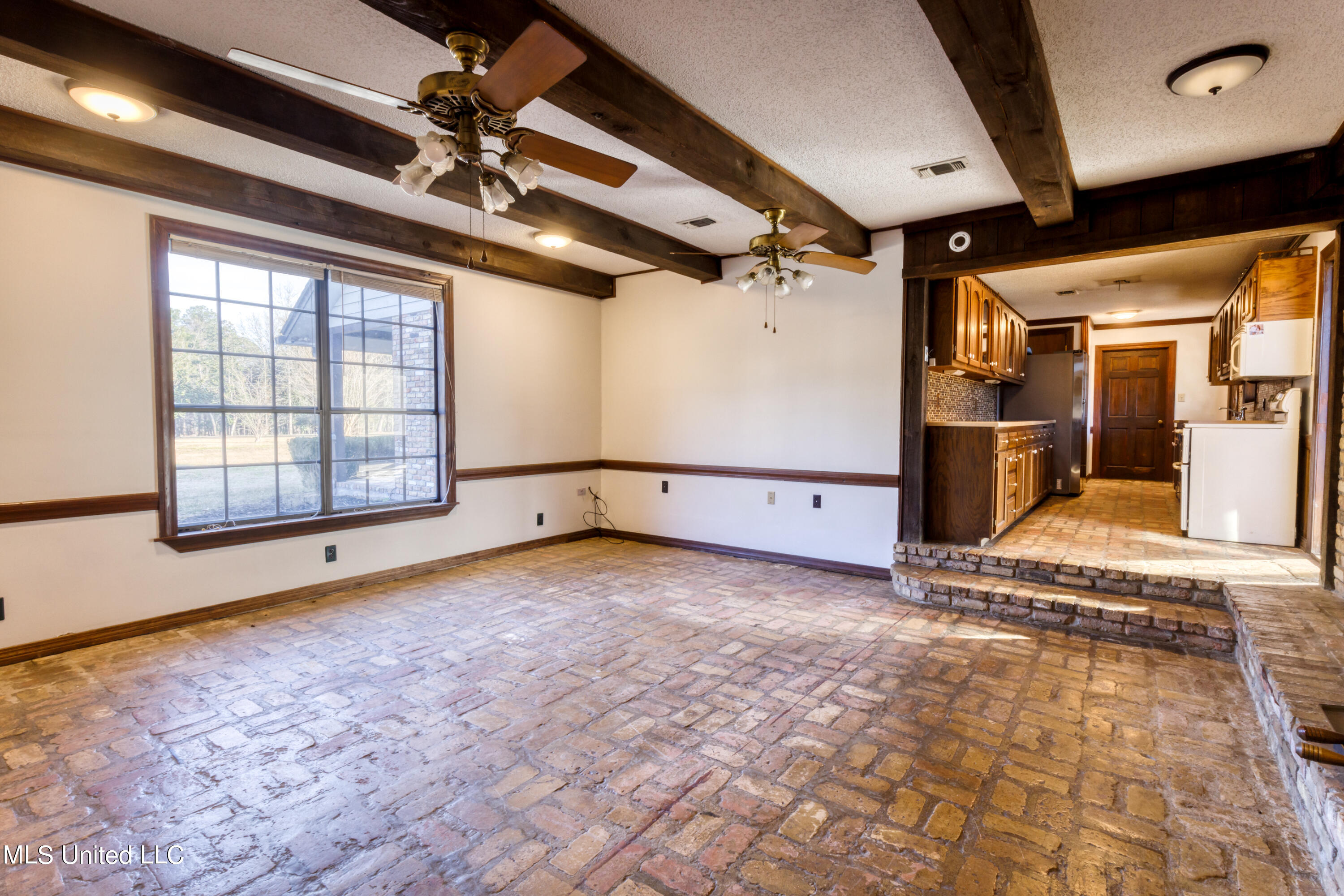 14351 Schanbacher Road Gulfport, MS 39503 - Photo 14 of 38 14531SchanbacherRd-30