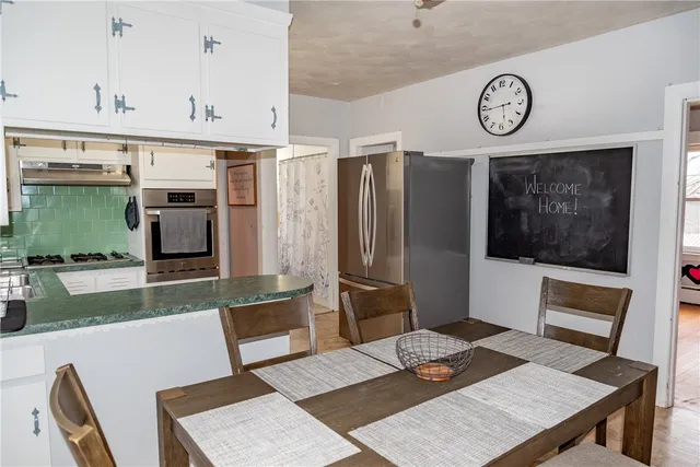 $550,000 | 260 Grosvenor Avenue, East Providence, RI 02914