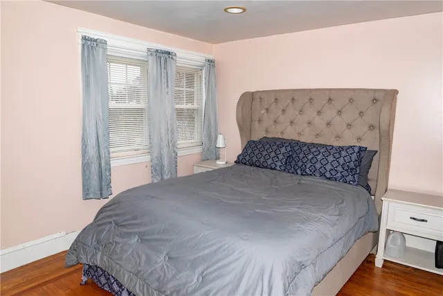 $550,000 | 260 Grosvenor Avenue, East Providence, RI 02914