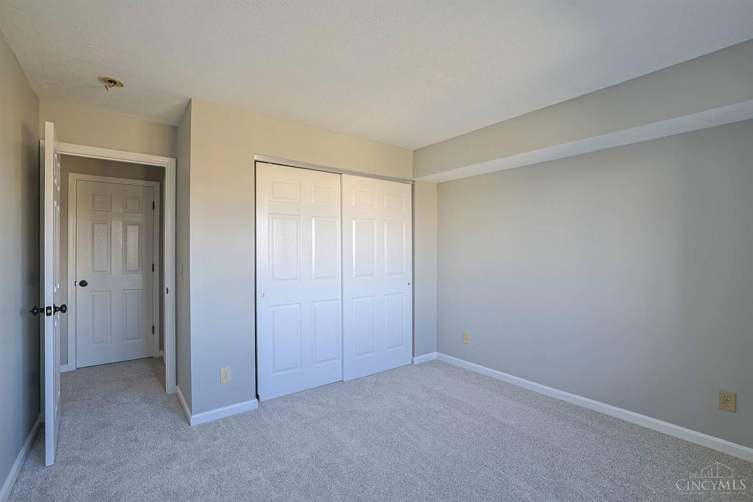 817 Neeb Road, Unit 5 Cincinnati, OH 45233 - Photo 17 of 24