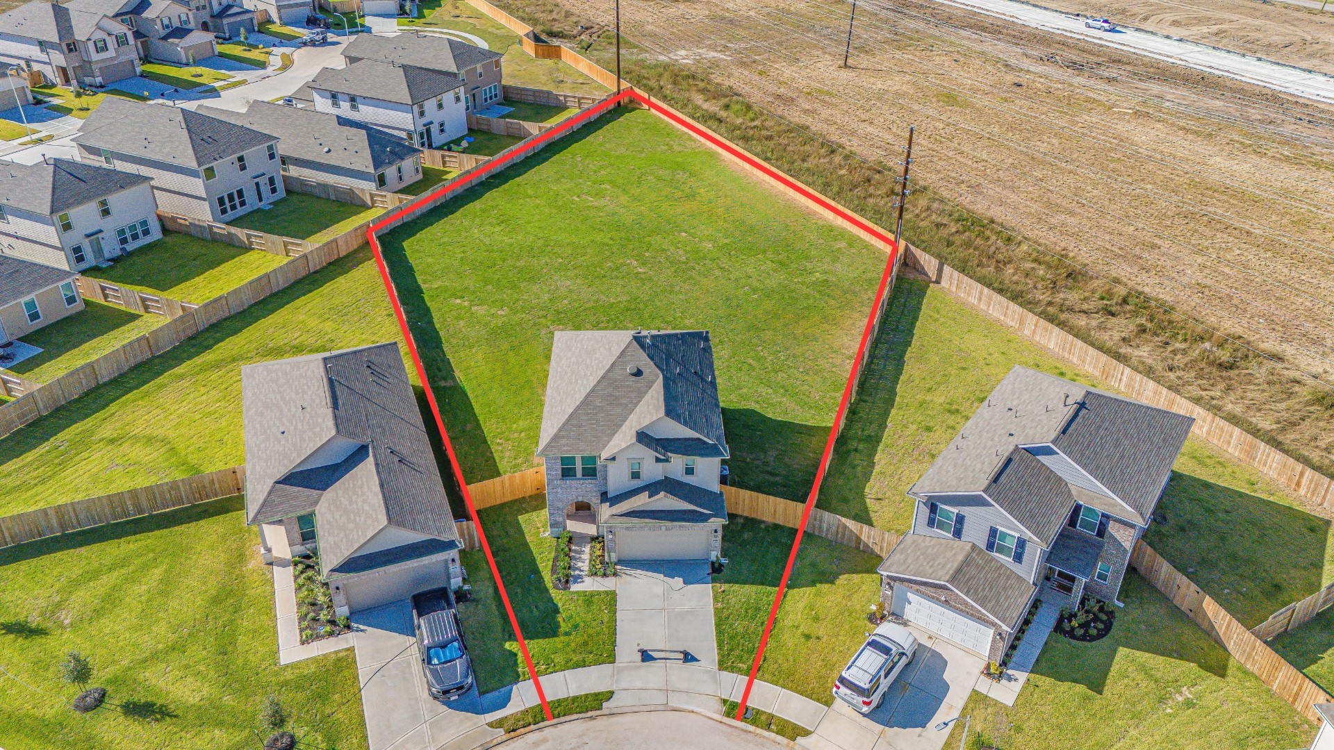 6406 Canby Court Rosharon, TX 77583 - Photo 2 of 28 Amazing aerial shot of this gorgeous KB home situated on a large CUL-DE-SAC lot with NO BACK NEIGHBORS, lush landscaping, and well manicured lawn