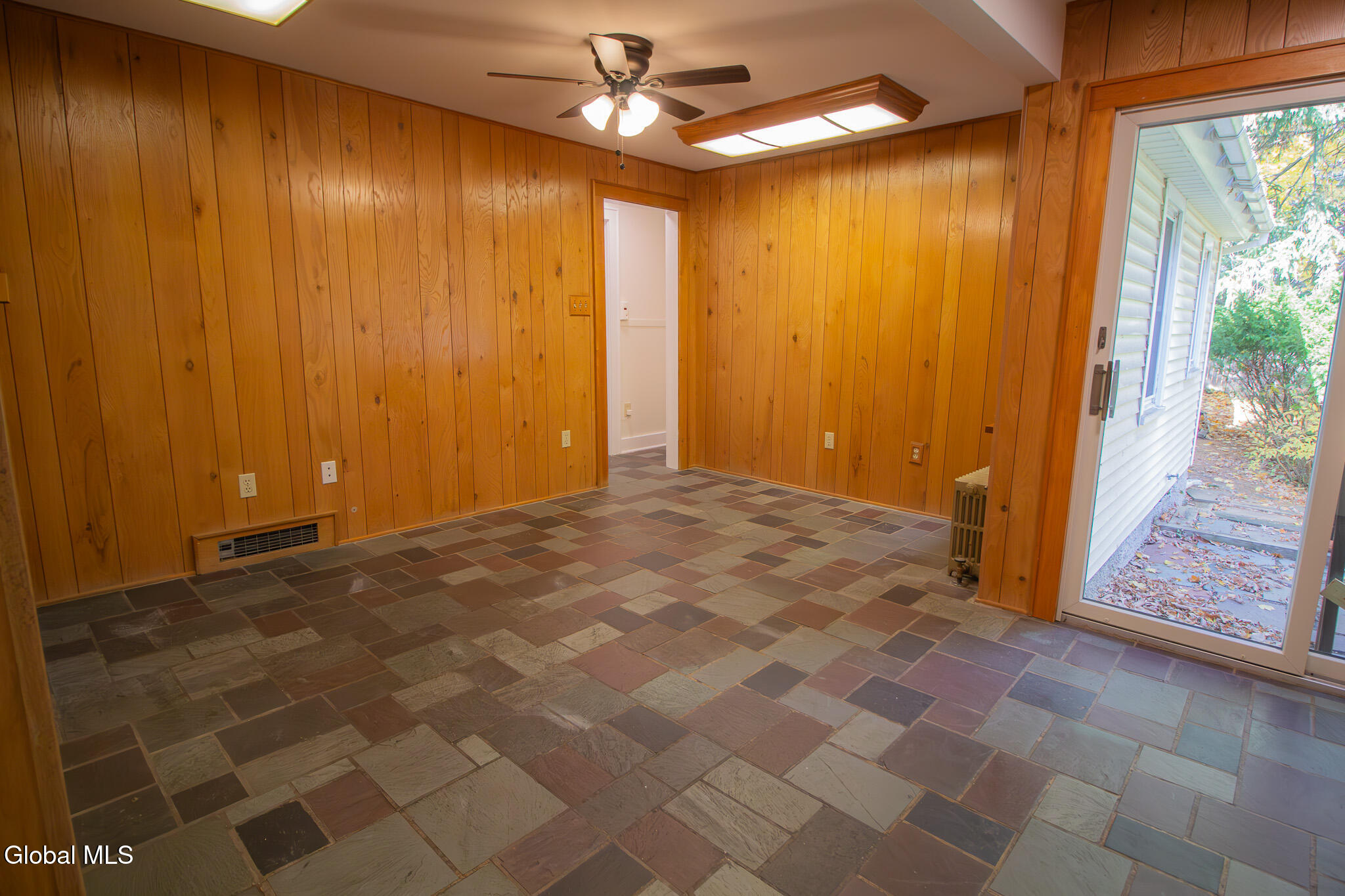 183 Old Niskayuna Road Colonie, NY 12110 - Photo 13 of 23 _MG_0531-Enhanced-NR