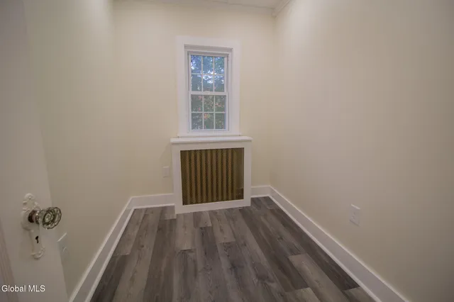 $2,450 | 183 Old Niskayuna Road, Colonie, NY 12110