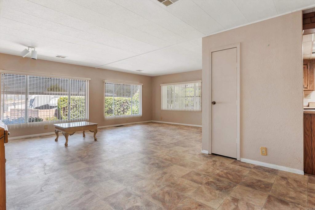 1175 La Moree Road, Unit 10 San Marcos, CA 92078 - Photo 12 of 40