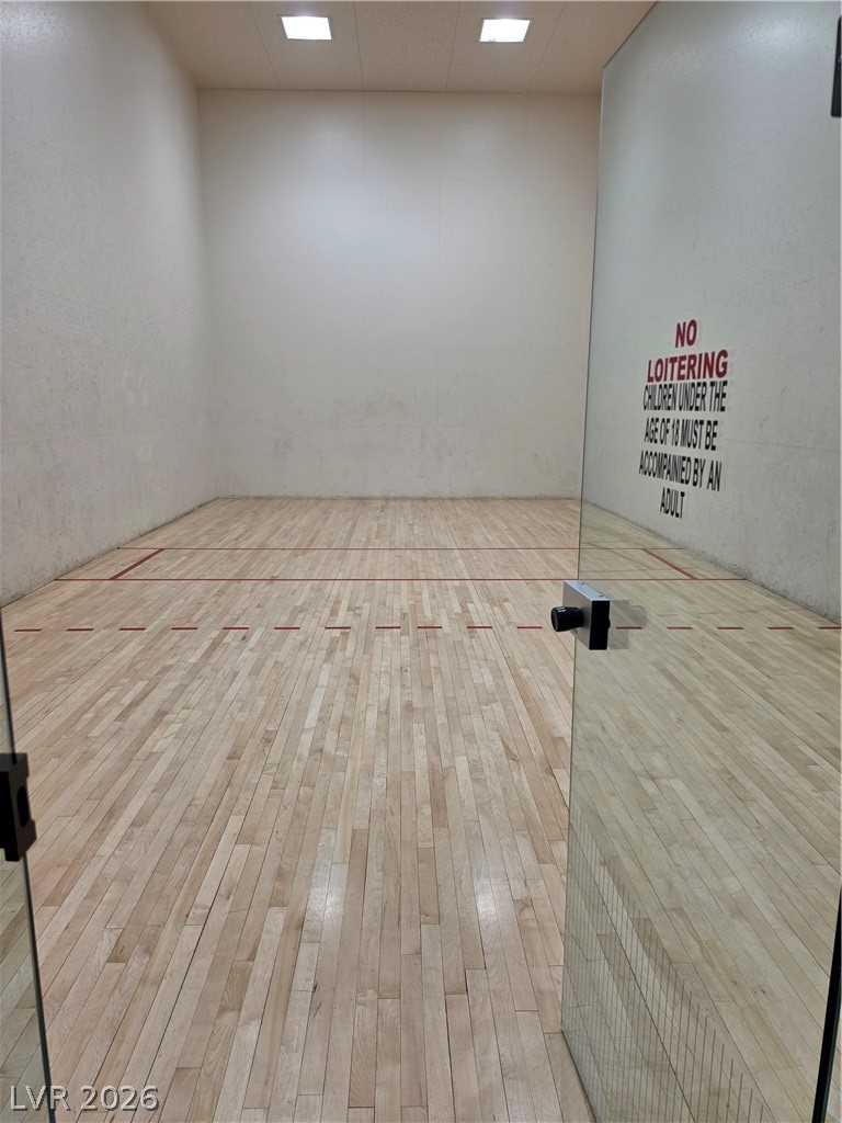 2200 South Fort Apache Road, Unit 1083 Las Vegas, NV 89117 - Photo 18 of 20 Racquetball Court