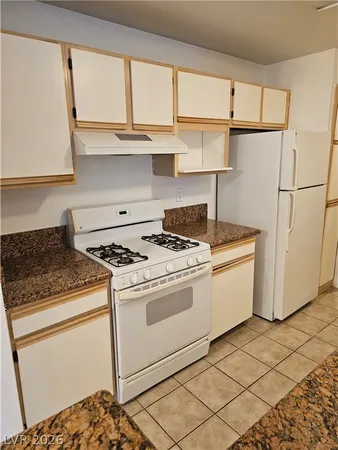 $1,650 | 2200 South Fort Apache Road, Unit 1083, Las Vegas, NV 89117