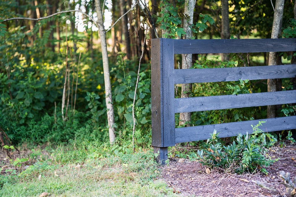 4115 Murfreesboro Road Franklin, TN 37067 - Photo 22 of 31 a view of a wooden fence