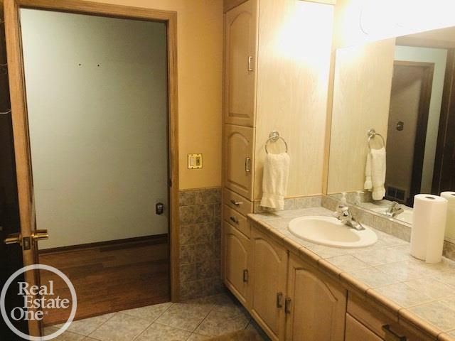 3029 Vincent Road North Street, MI 48049 - Photo 27 of 62 Gallery Image 27