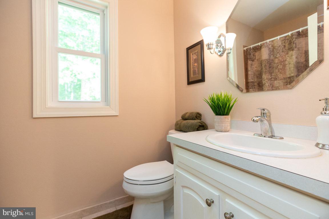 10983 Lees Mill Road Warrenton, VA 20186 - Photo 13 of 41 Gallery Image 13