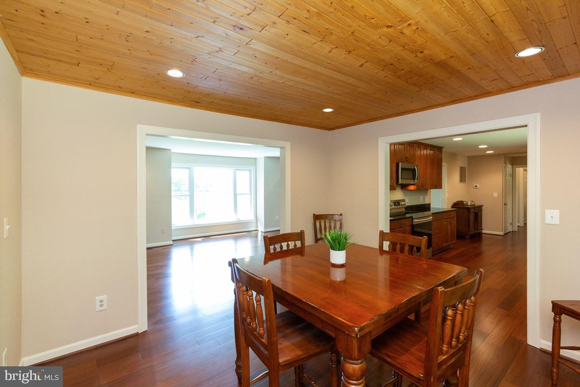 10983 Lees Mill Road Warrenton, VA 20186 - Photo 18 of 41 Gallery Image 18