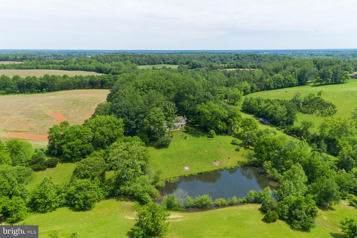 10983 Lees Mill Road Warrenton, VA 20186 - Photo 38 of 41 Gallery Image 38