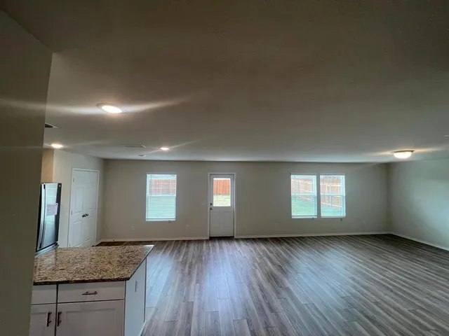 $369,000 | 1045 Knightly Lane, Haslet, TX 76052