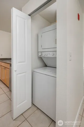 $250,000 | 300 10th Avenue, Unit A310, Seattle, WA 98122