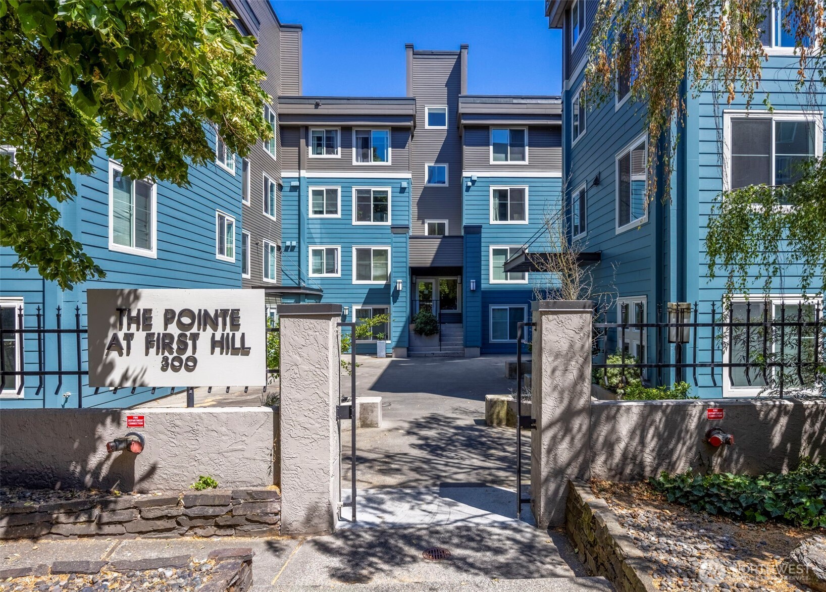 300 10th Avenue, Unit A310 Seattle, WA 98122 - Photo 14 of 18