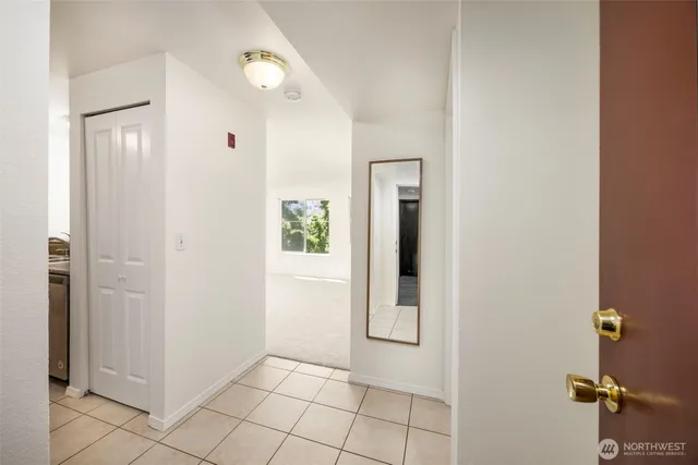 $250,000 | 300 10th Avenue, Unit A310, Seattle, WA 98122