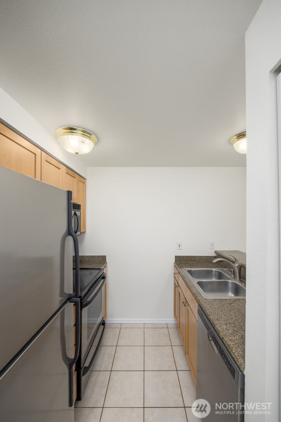 300 10th Avenue, Unit A310 Seattle, WA 98122 - Photo 7 of 18