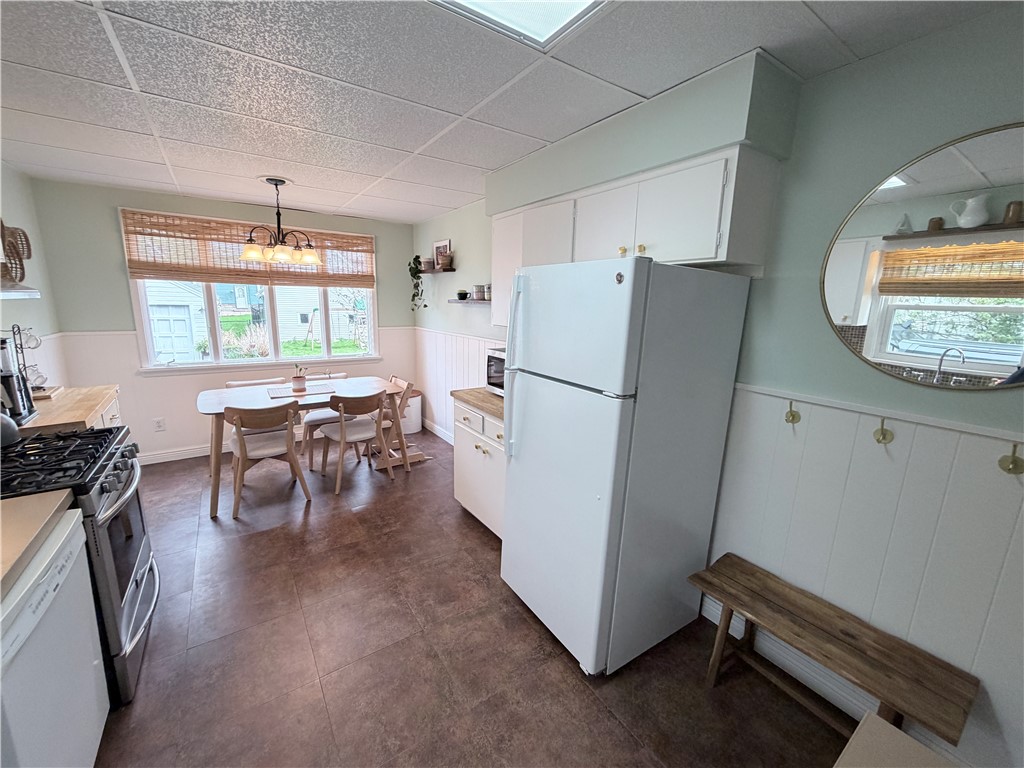 70 Dalkeith Road Rochester, NY 14609 - Photo 8 of 19