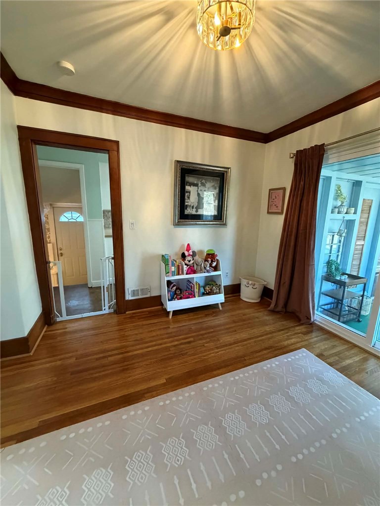 70 Dalkeith Road Rochester, NY 14609 - Photo 10 of 19
