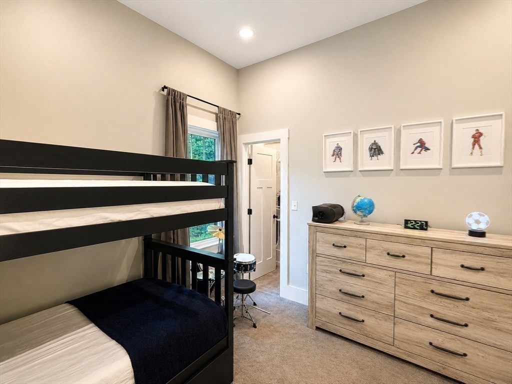 12 High Street, Unit 1 Rochester, MA 02770 - Photo 31 of 37 Gallery Image 31