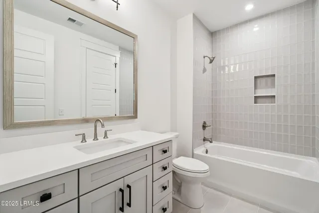 $1,399,000 | 20 Bellereve Drive, Bluffton, SC 29909