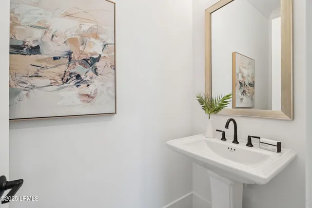 $1,399,000 | 20 Bellereve Drive, Bluffton, SC 29909