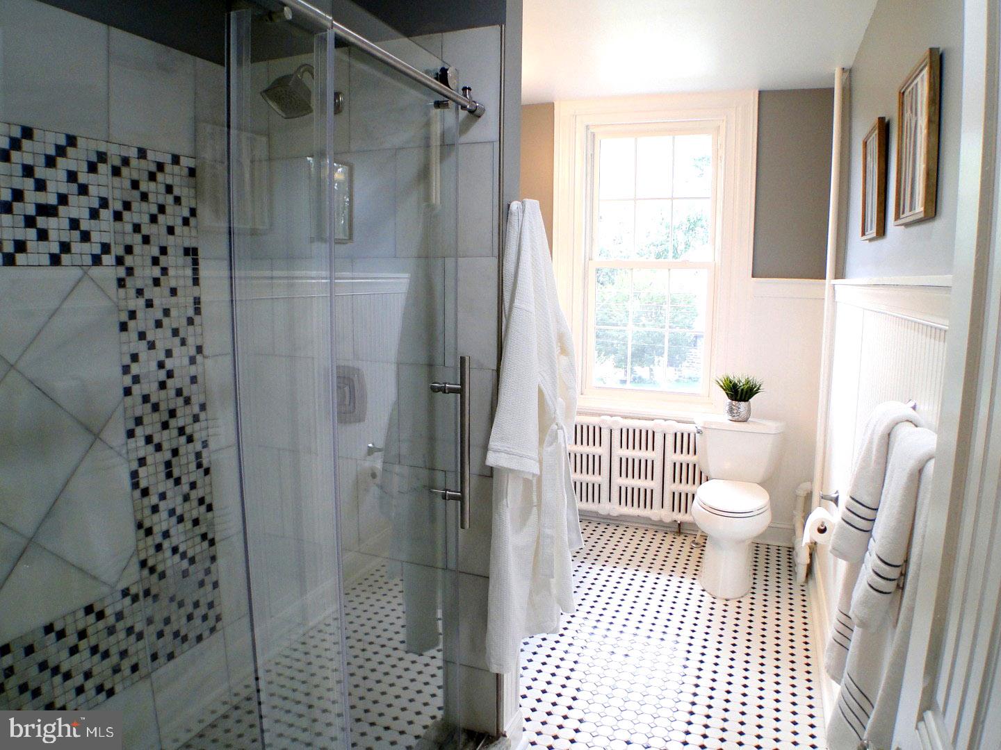 2919 Mapleshade Road Ardmore, PA 19003 - Photo 21 of 25 Bathroom