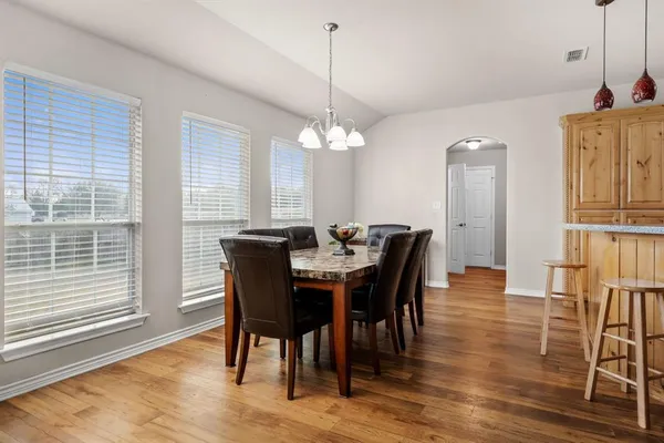 $475,000 | 2801 County Road 1600, Alba, TX 75410