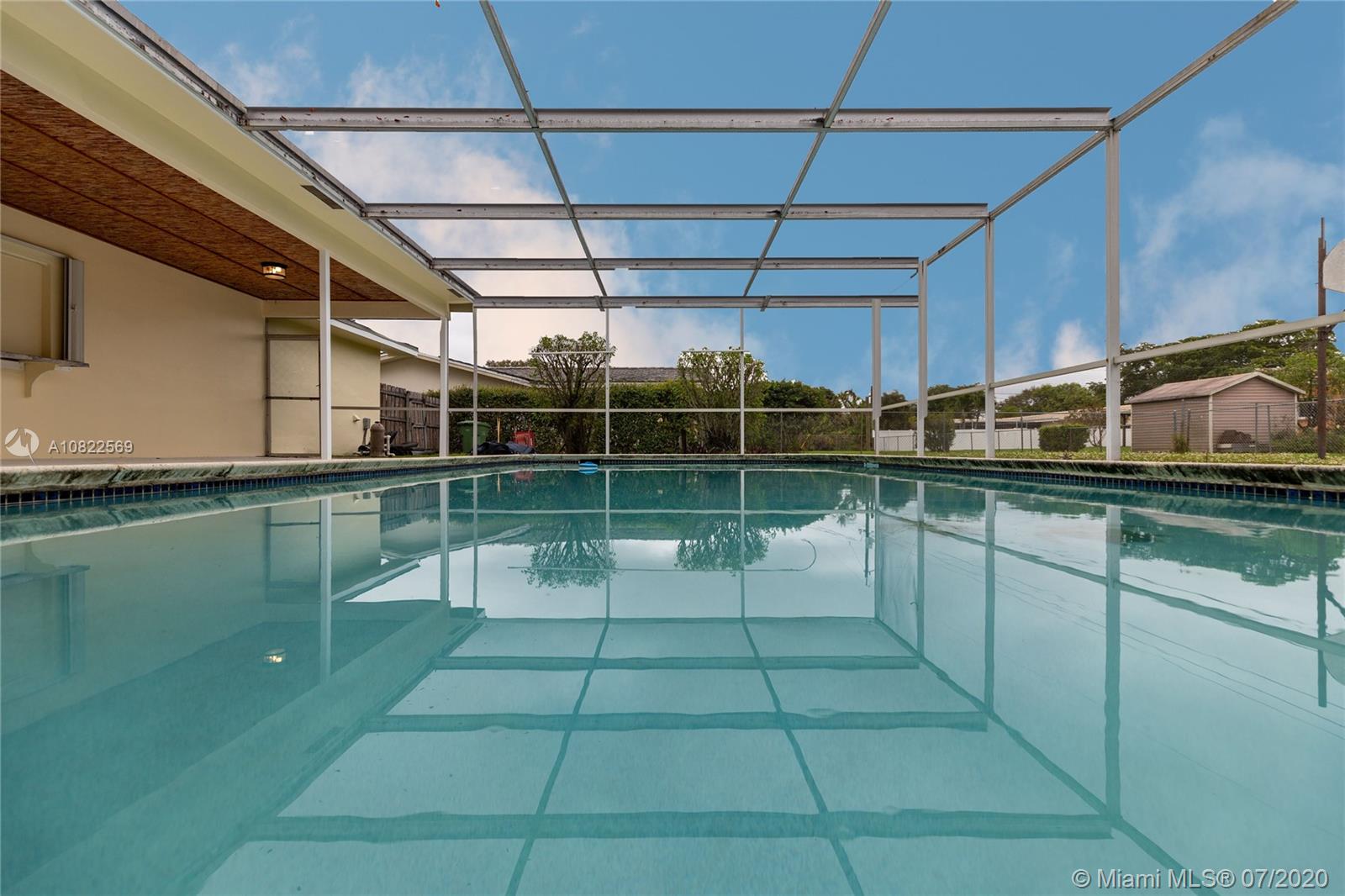 7540 Plantation Road Plantation, FL 33317 - Photo 2 of 33
