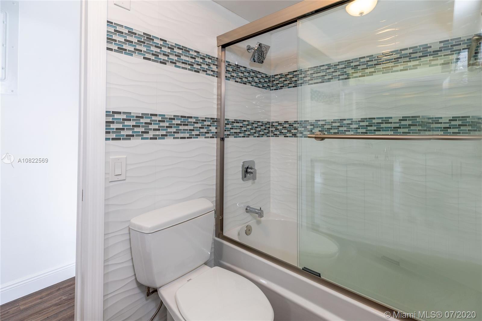 7540 Plantation Road Plantation, FL 33317 - Photo 28 of 33
