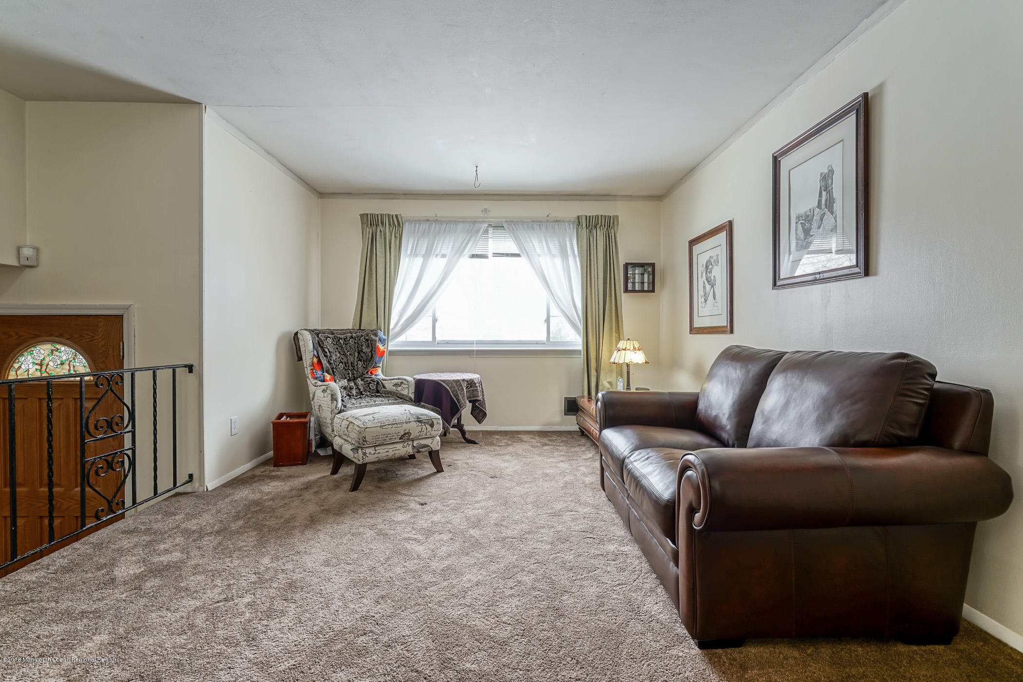 8 Bittersweet Road Ewing, NJ 08638 - Photo 13 of 32 Living Rm 1