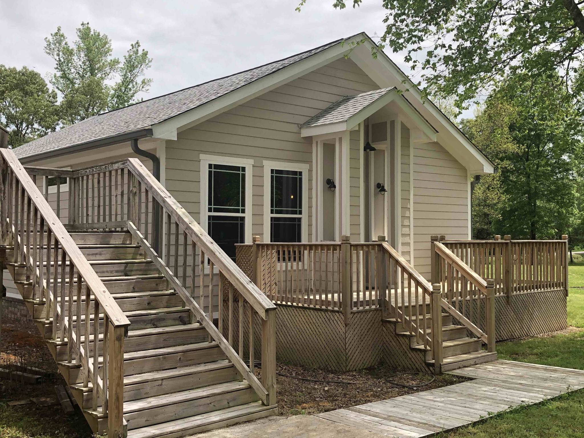 580 Pruett Road Dickson, TN 37055 - Photo 22 of 46 a view of a house with wooden deck