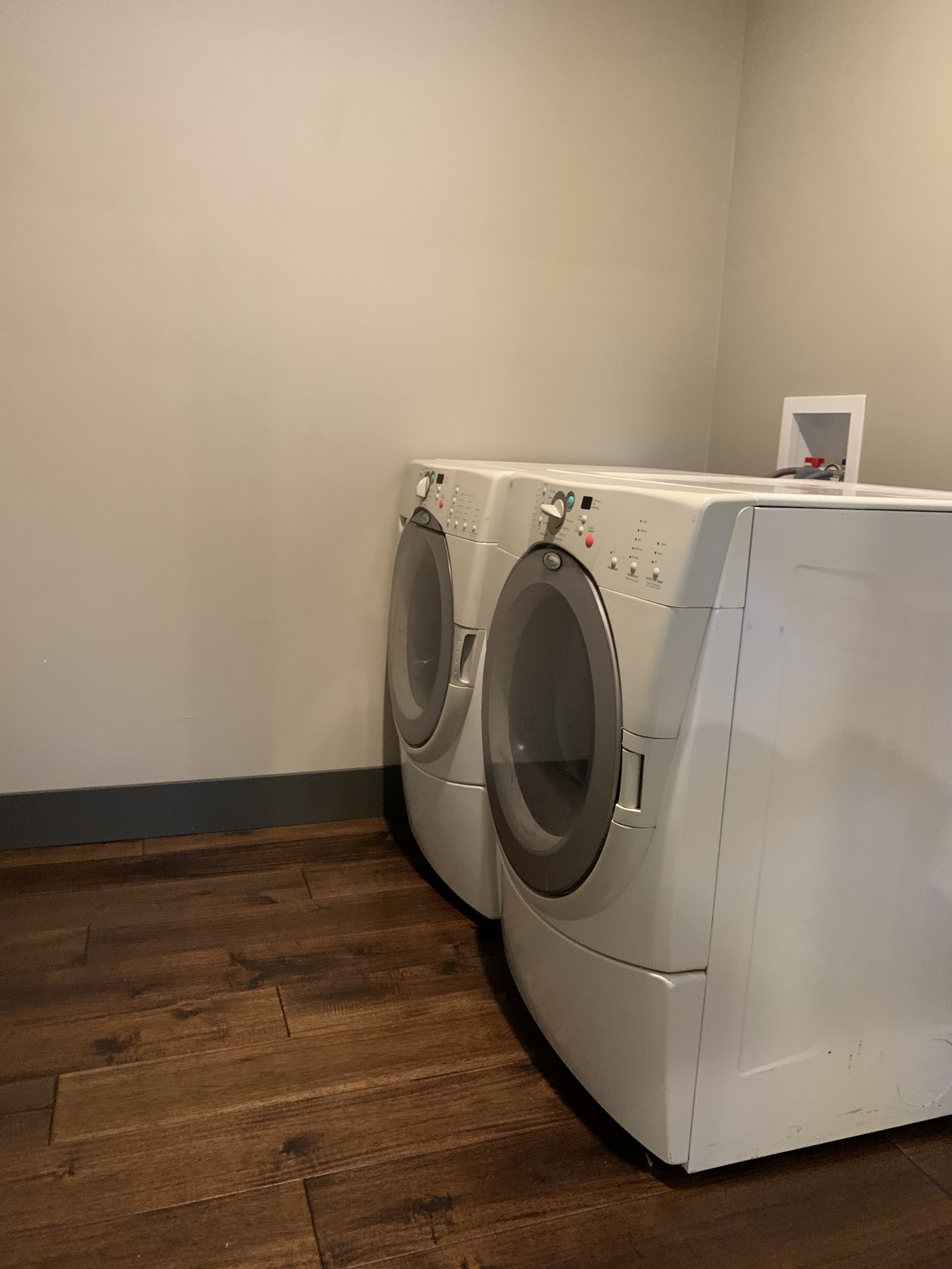 580 Pruett Road Dickson, TN 37055 - Photo 31 of 46 a utility room with dryer and washer