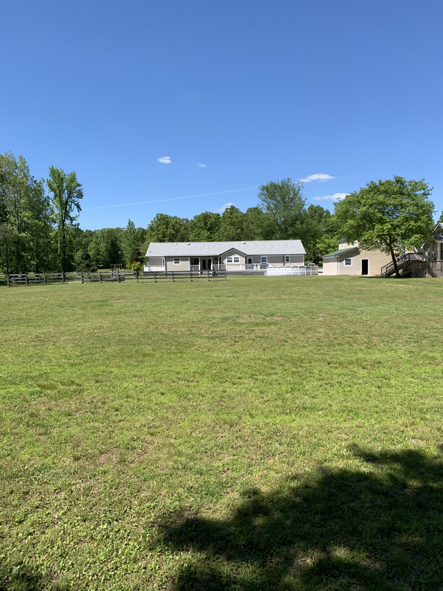 580 Pruett Road Dickson, TN 37055 - Photo 45 of 46 a view of an ocean from a yard