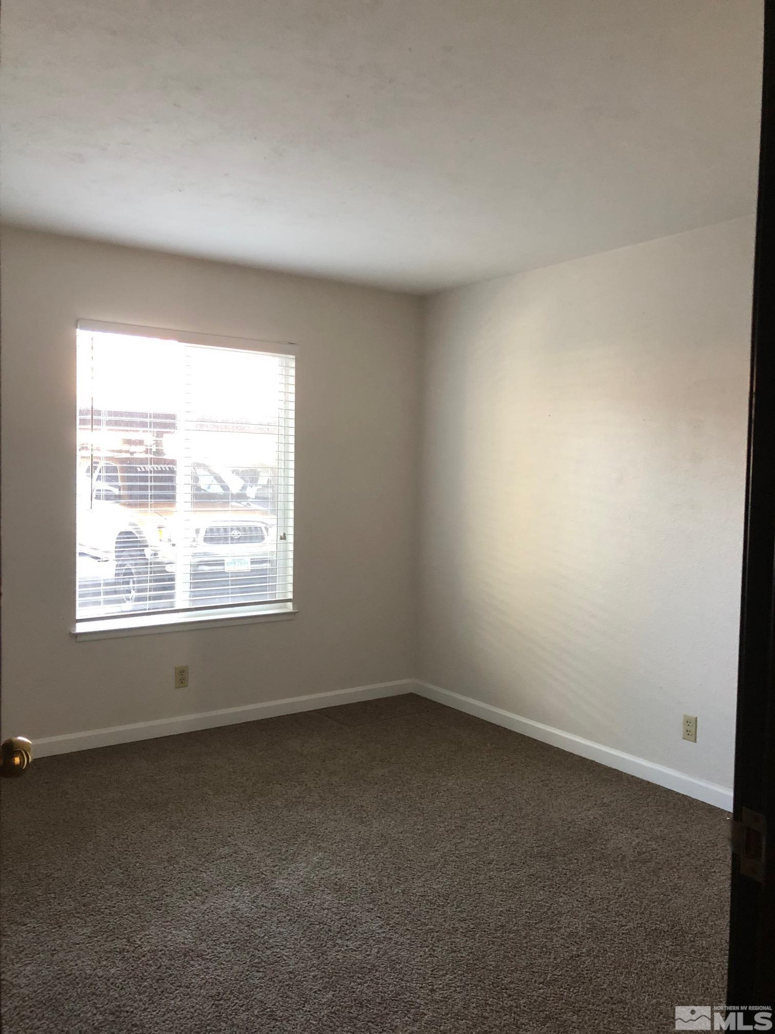 400 South Saliman Road, Unit 117 Carson City, NV 89701 - Photo 3 of 14 Photo 4