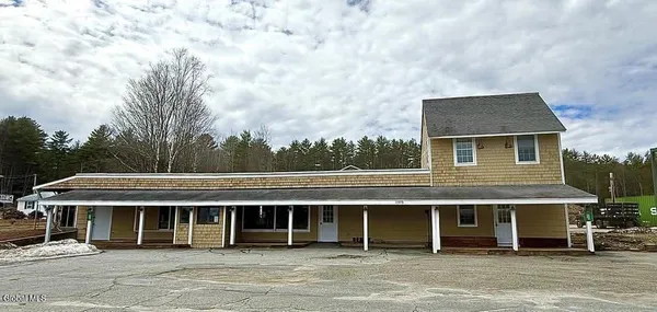 $2,000 | 1375 Highway 9, Schroon, NY 12870