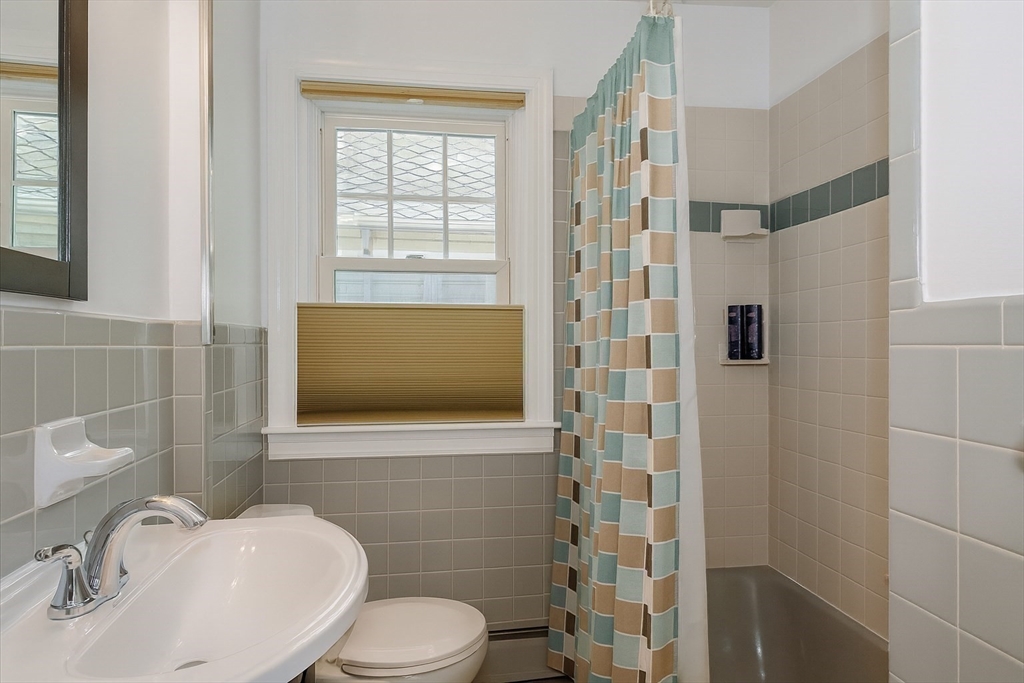 55 Glenellen Road Boston, MA 02132 - Photo 28 of 41