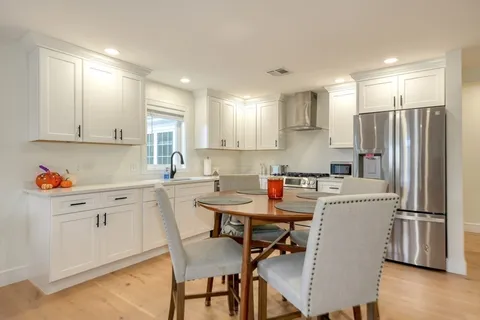 $640,000 | 17 School Street, Unit C, Hudson, MA 01749