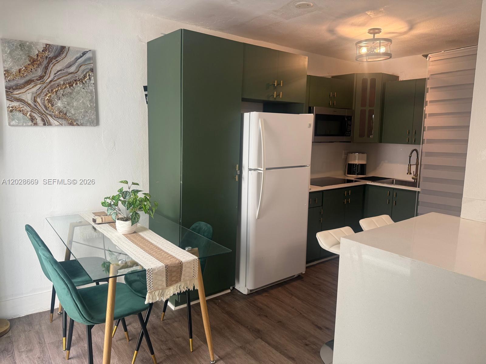 7928 Harding Avenue, Unit 2 Miami Beach, FL 33141 - Photo 7 of 19