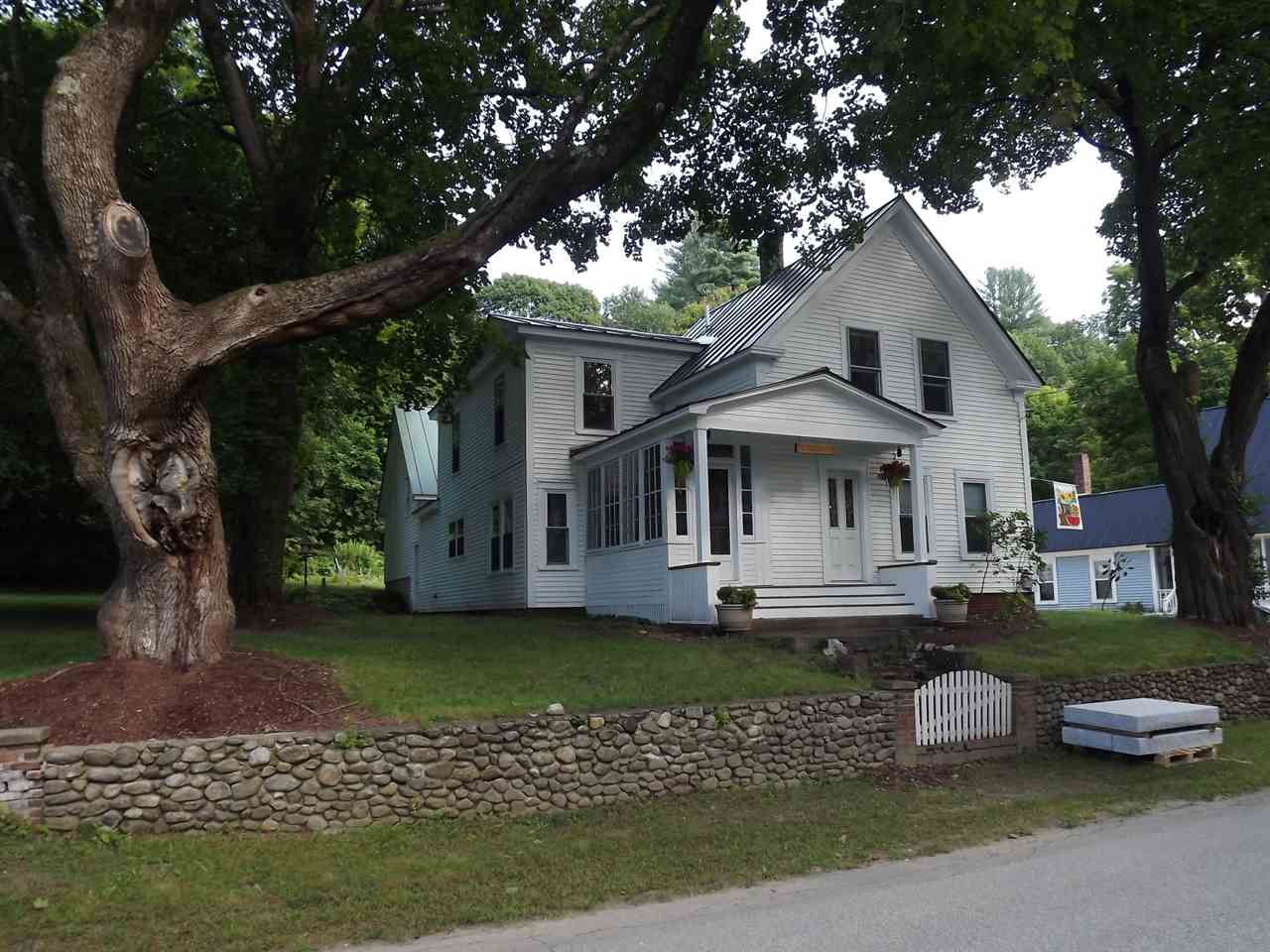 110 Woodridge Road Franklin, NH 03235 - Photo 1 of 25 Gallery Image 1