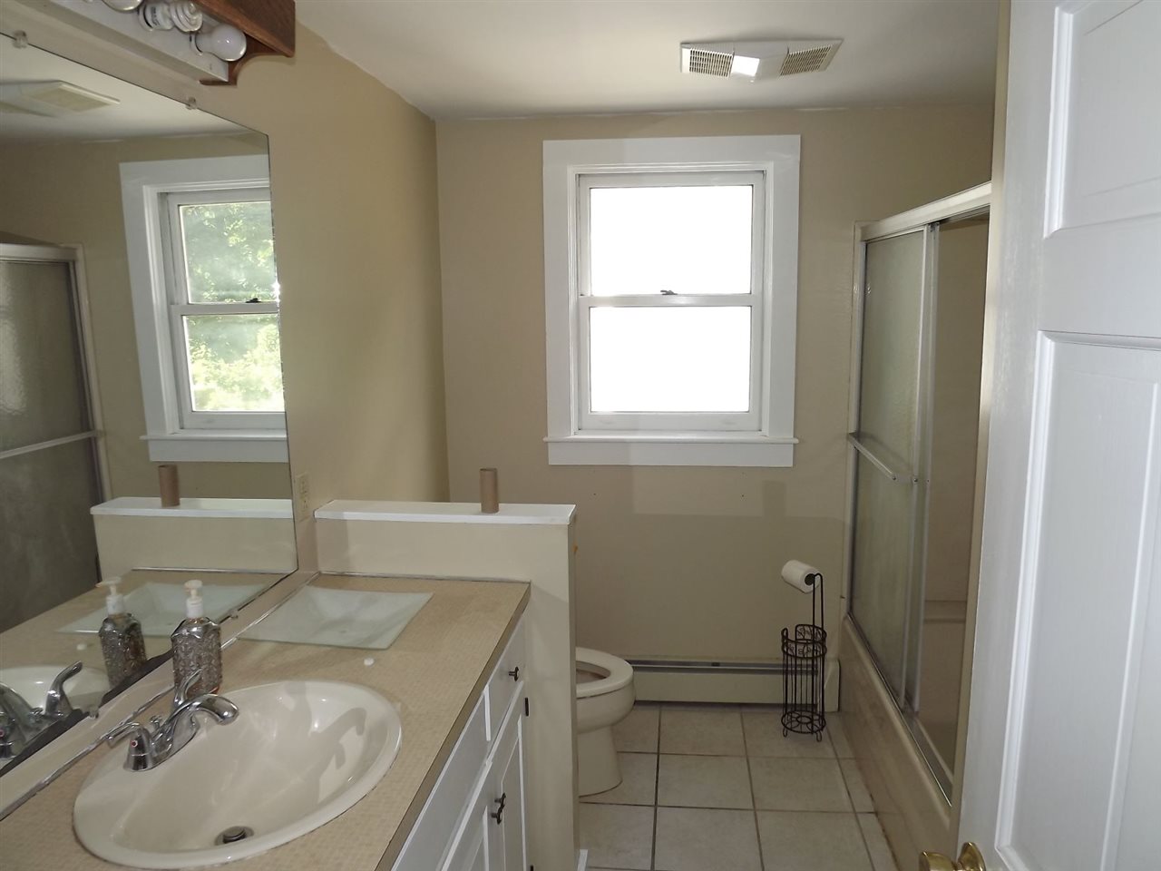 110 Woodridge Road Franklin, NH 03235 - Photo 18 of 25 Gallery Image 18