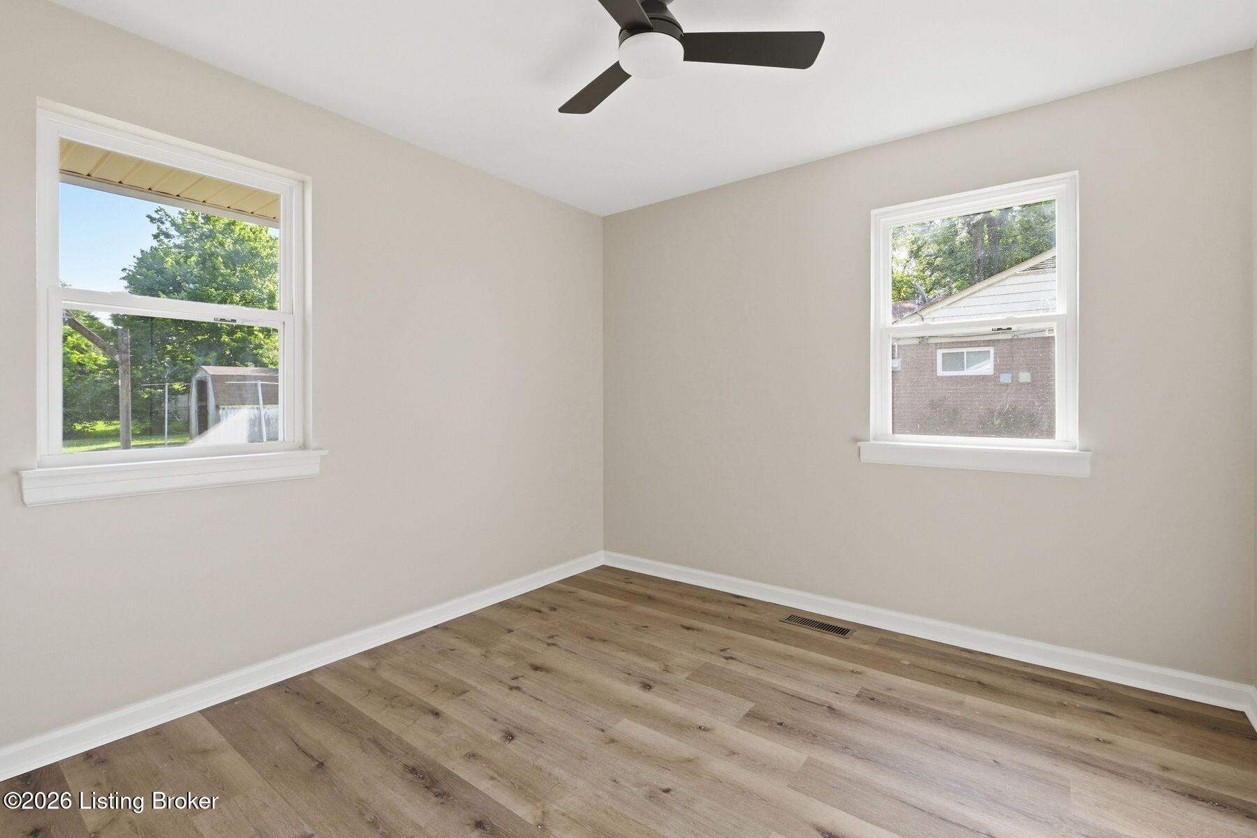 2209 Peaslee Road Louisville, KY 40216 - Photo 22 of 27 photo_online_021
