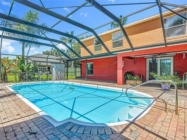 a view of outdoor space