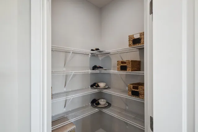 $575,000 | 1842 Rainier Drive, Shakopee, MN 55379