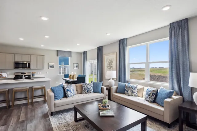 $575,000 | 1842 Rainier Drive, Shakopee, MN 55379