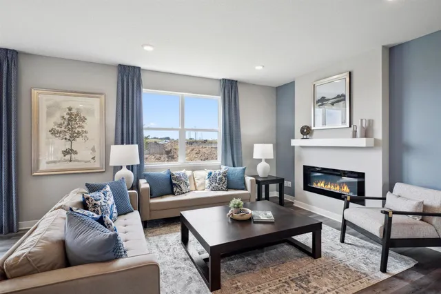 $575,000 | 1842 Rainier Drive, Shakopee, MN 55379