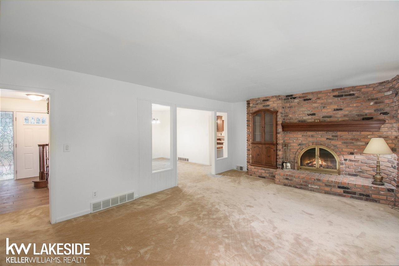 7646 Frith Road Columbus, MI 48063 - Photo 12 of 37 50018839-11.JPG