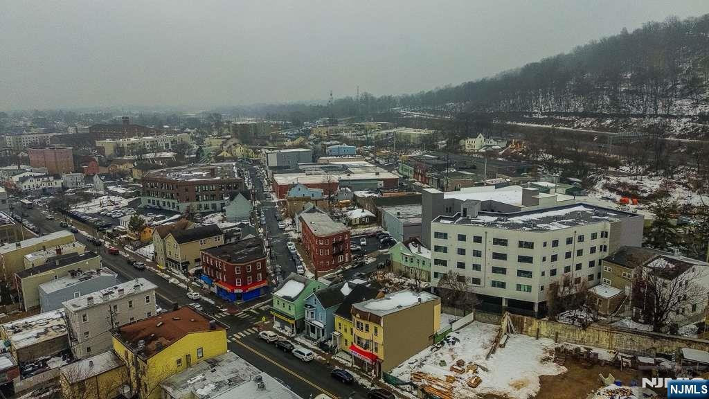 610 Main Street Paterson, NJ 07503 - Photo 27 of 30 an aerial view of a city
